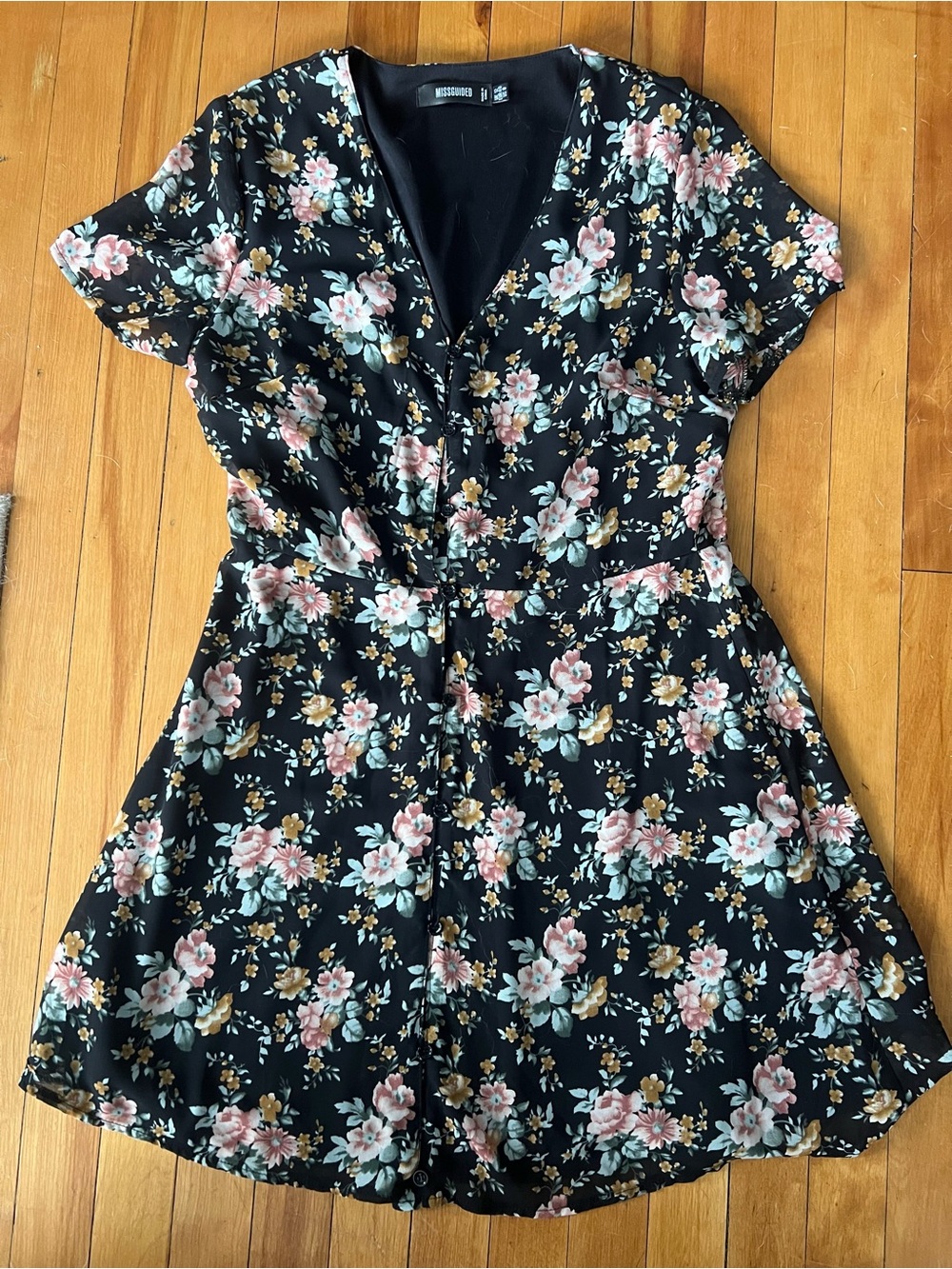 Black Floral Short Sleeve Dress